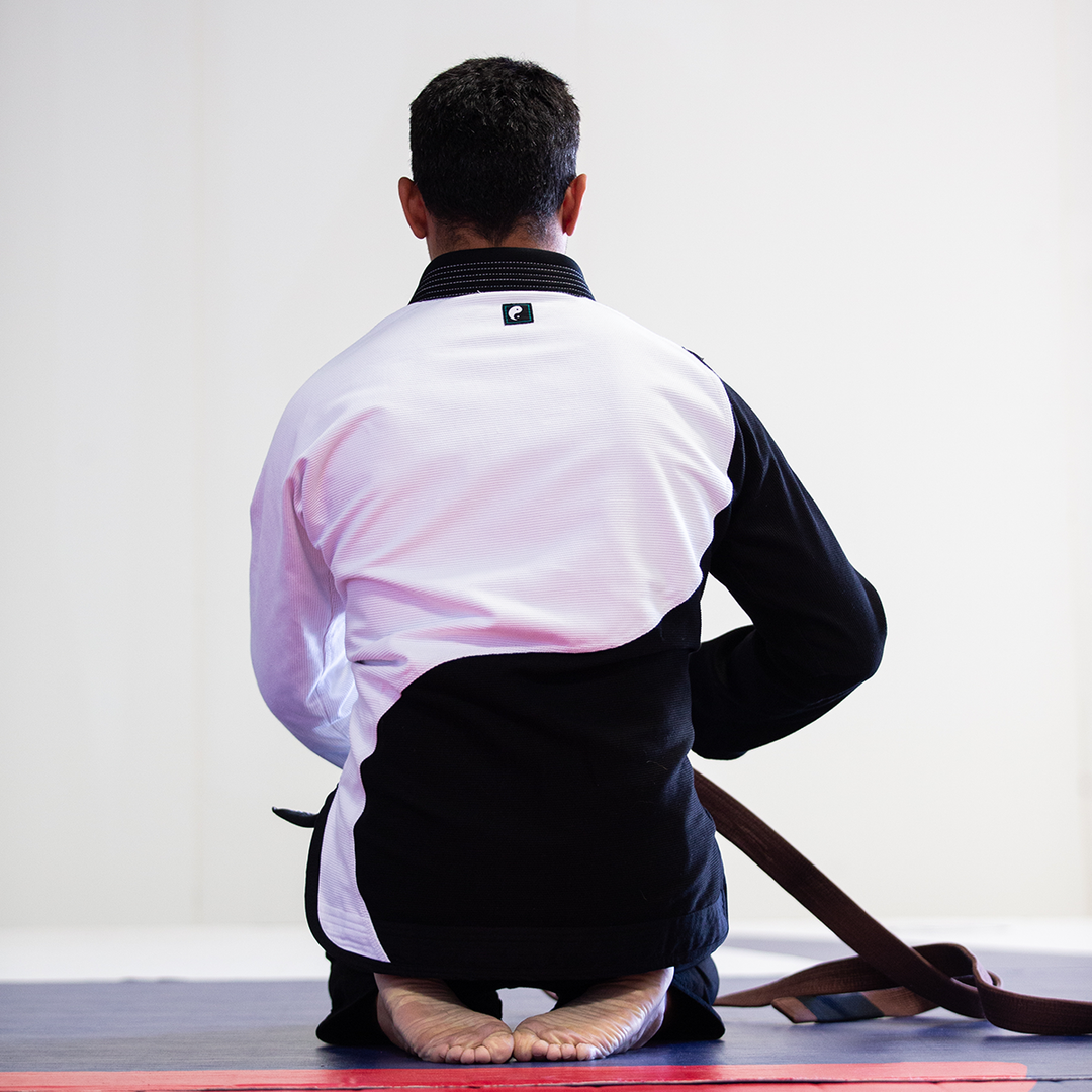 Black/White Hyperfly Yin Yang BJJ Gi